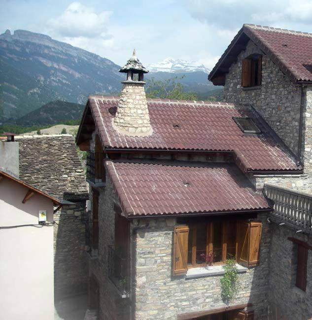 Casa Pirinea Ordesa Guest House Belsierre Room photo